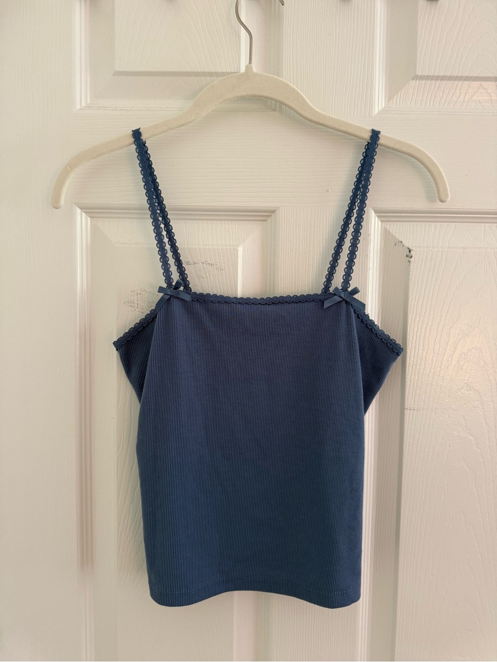 American Eagle Outfitters Blue Ribbed Lace-Trim Cami
